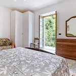 2 Bedroom Awesome In Ne * Ne