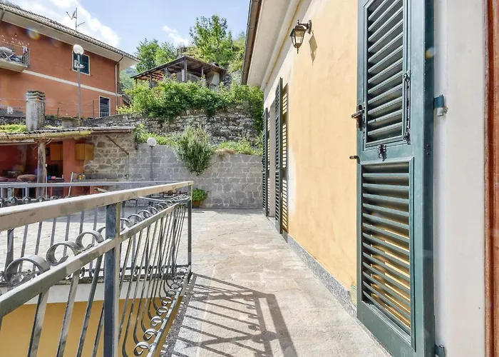 度假居 2 Bedroom Awesome In Ne *