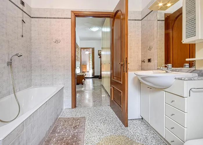 Casa vacanze 2 Bedroom Awesome In Ne