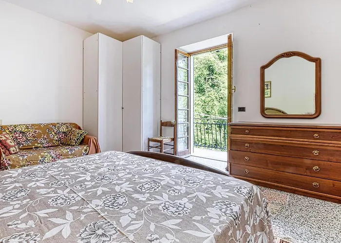 2 Bedroom Awesome In Ne * Ne