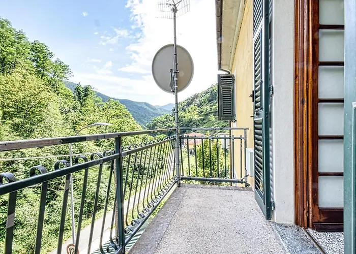 2 Bedroom Awesome In Ne *