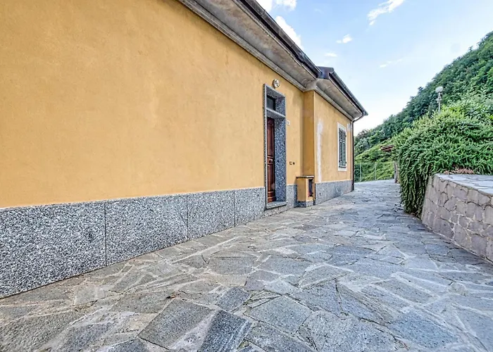 Casa vacanze 2 Bedroom Awesome In Ne